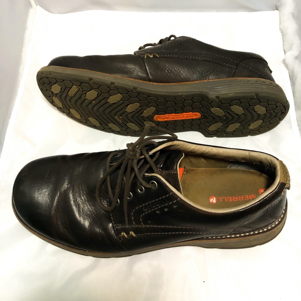 Merrill Realm Leather